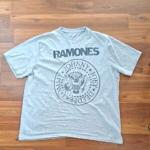 Ramones 1-2-3-4 Graphic T-Shirt
